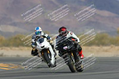 media/Feb-23-2023-Racers Edge (Thu) [[45c9a79e62]]/B Group/Session 2 (Turn 14)/